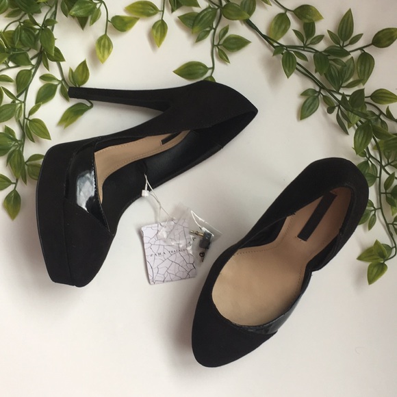 Zara Shoes - Zara Trafaluc Black Heels